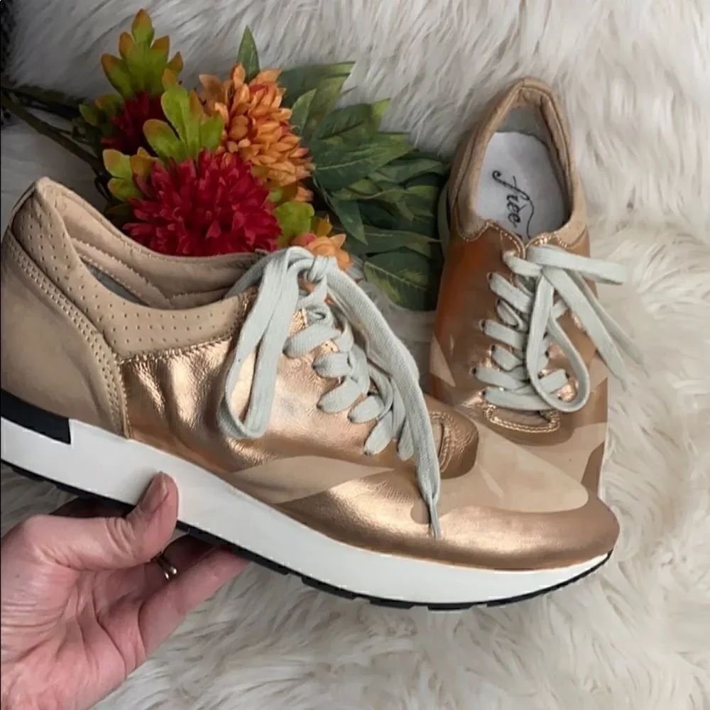 Free People | Rose Gold Kick It Sneakers | 38/7